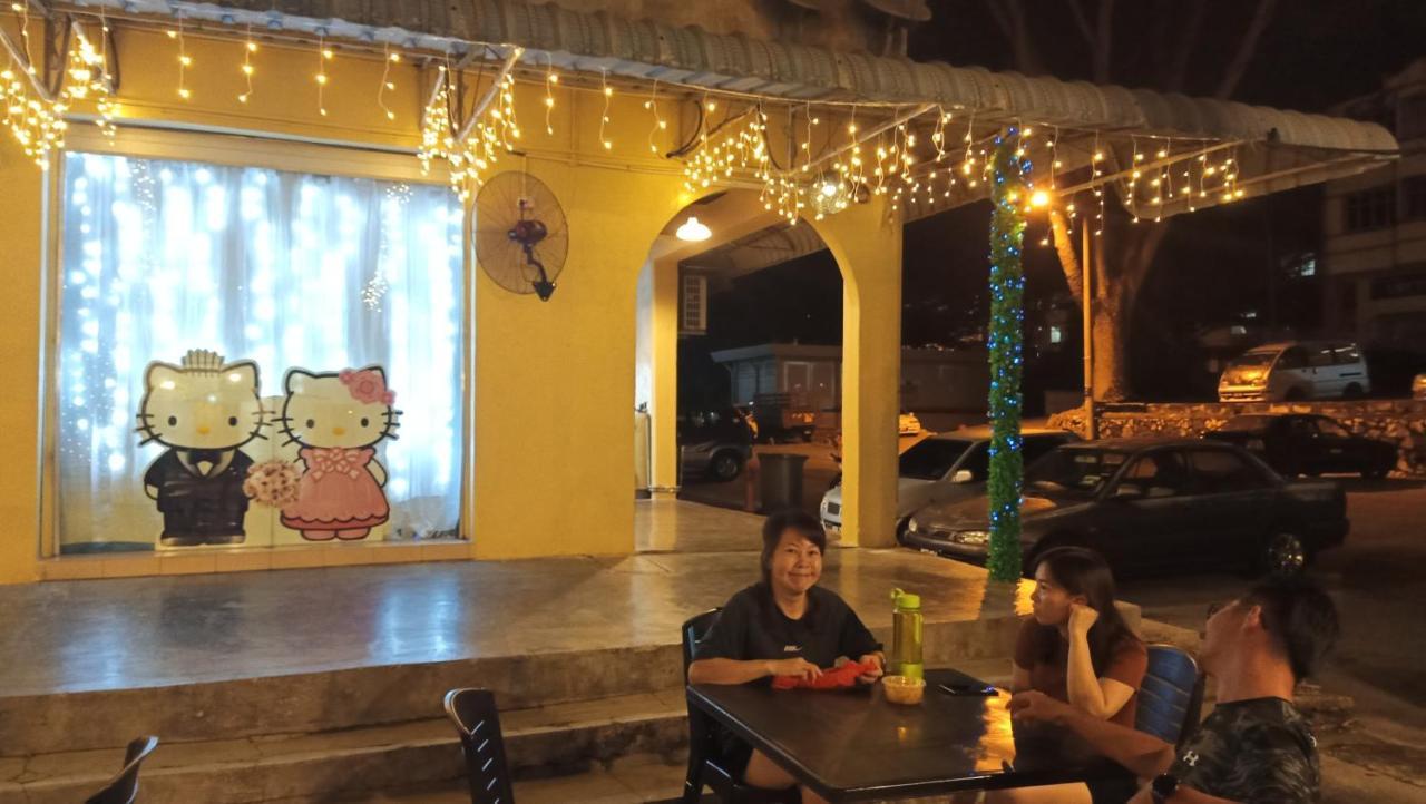 Snoopy Homestay Two Bedroom Batu Pahat Exterior foto