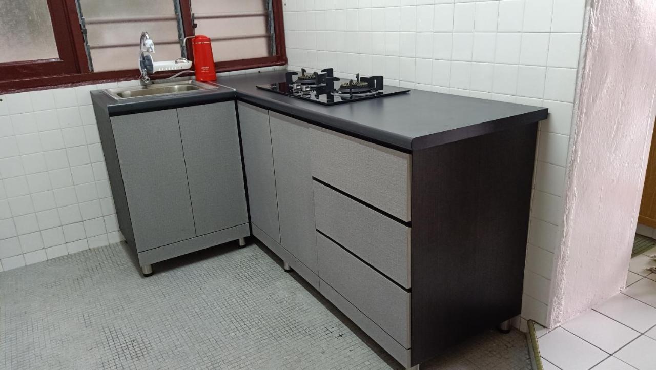 Snoopy Homestay Two Bedroom Batu Pahat Exterior foto